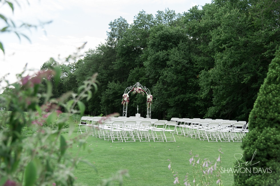 Norton Country Club wedding outdoor ceremony photo