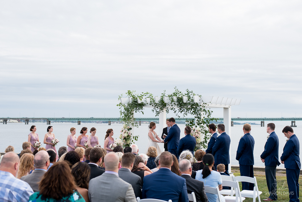 Navy, blush and cream Newport Officers’ Club Wedding photos photographed by Shawon Davis. 