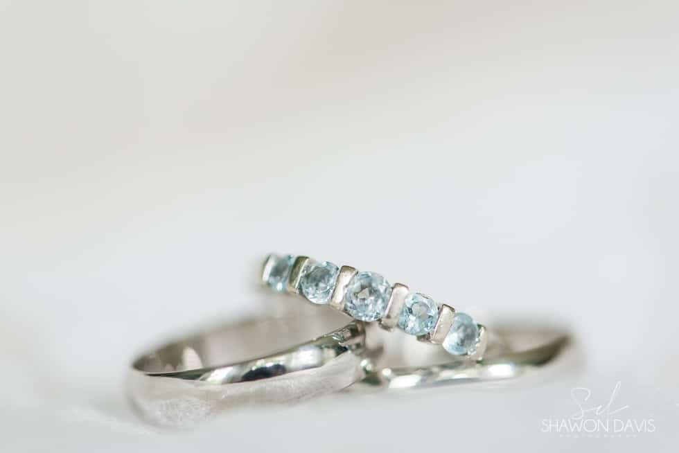 wedding rings with something blue