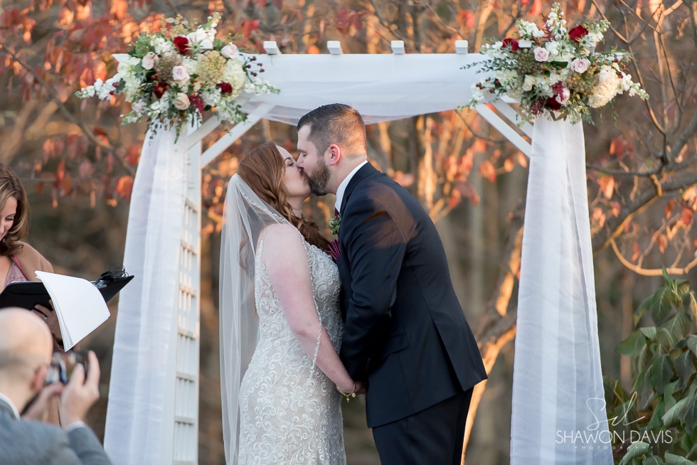 outdoor ceremony at fall wedding at Harrington Farm by Boston Photographer Shawon Davis